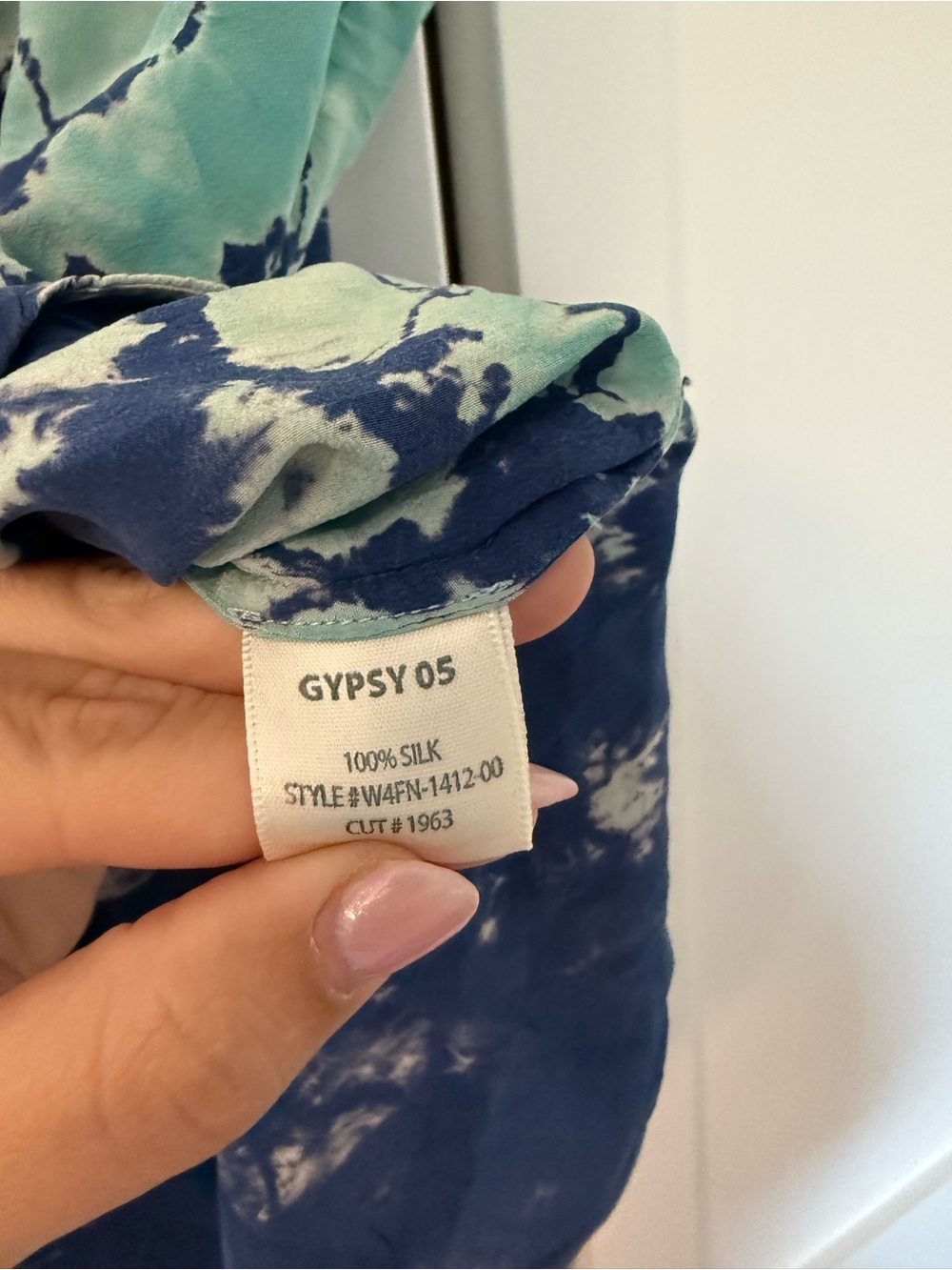 GYPSY 05 SILK RACERBACK SLEEVELESS TANK TOP DHAVAL NAVY size small - Picture 3 of 6